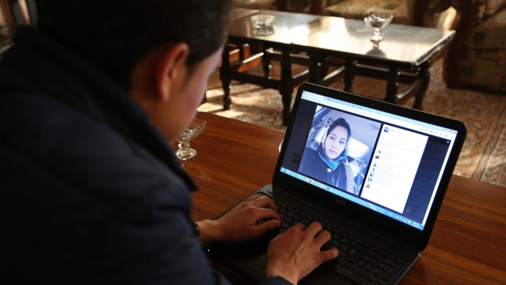 Afghans fall in love on Social Media